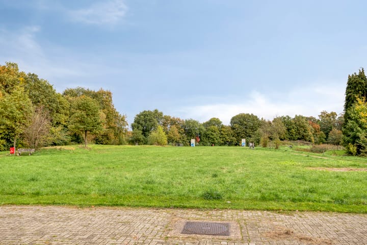 Photo 32 of Bruggertstraat 317