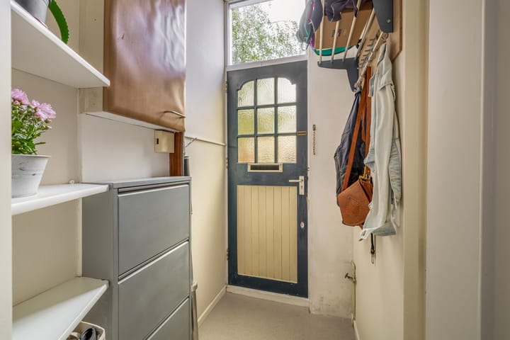 Photo 10 of IJsselmondselaan 350