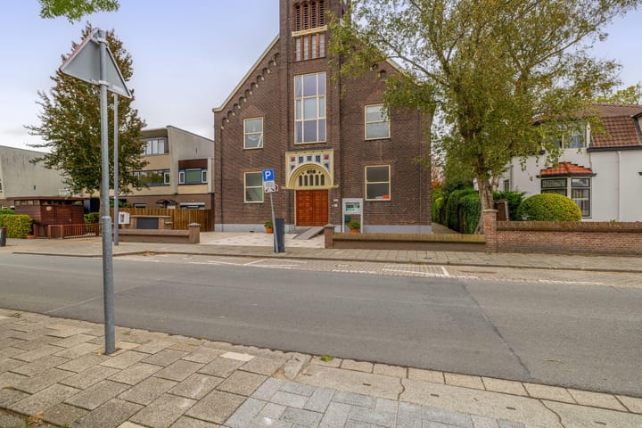 Photo 27 of IJsselmondselaan 350