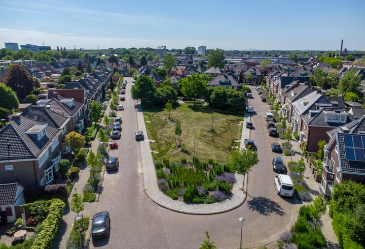 Photo 42 of Richard Holstraat 10