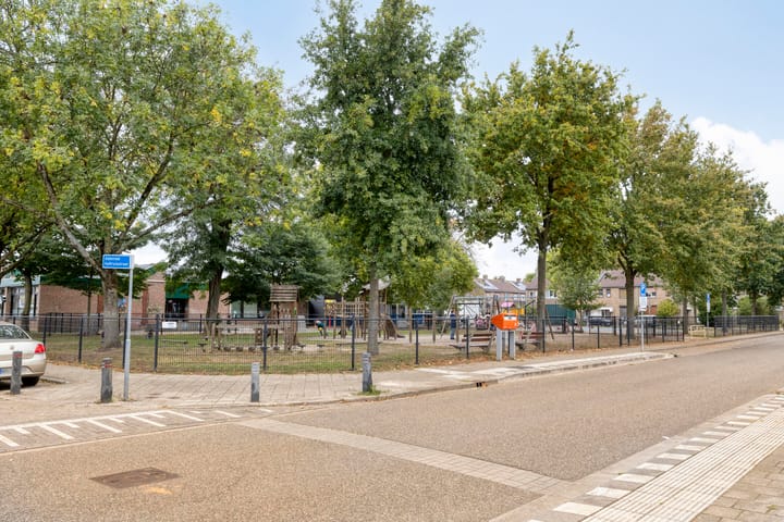 Foto 26 van Cornelis de Houtmanstraat 23