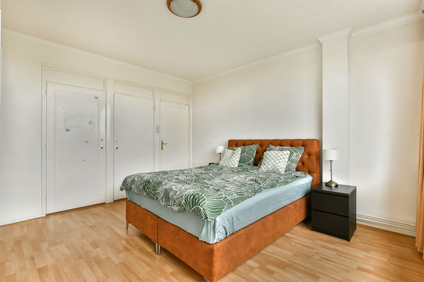 Photo 14 of Meander 367