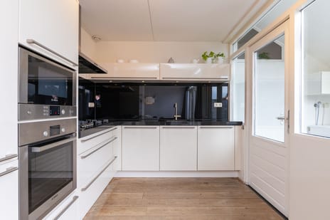 John Raedeckerhof 203 tertiary image