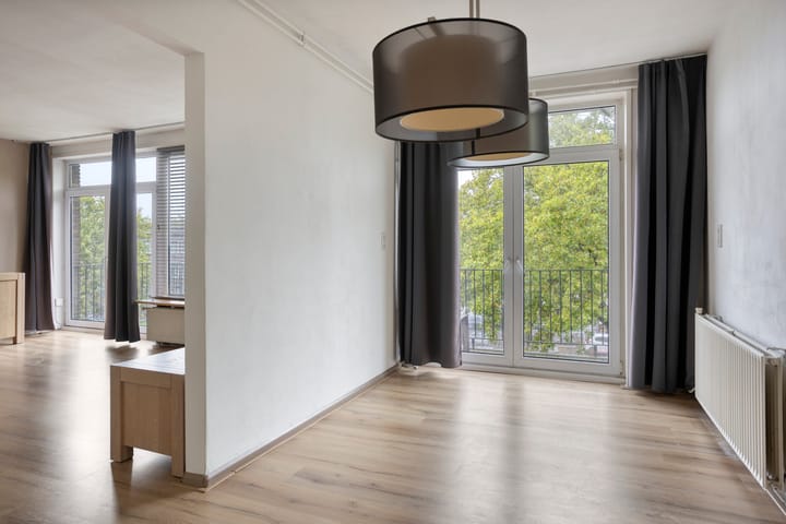 Foto 9 van Adelaarslaan 233