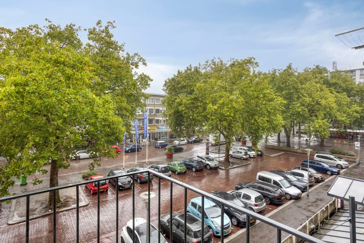 Foto 21 van Adelaarslaan 233