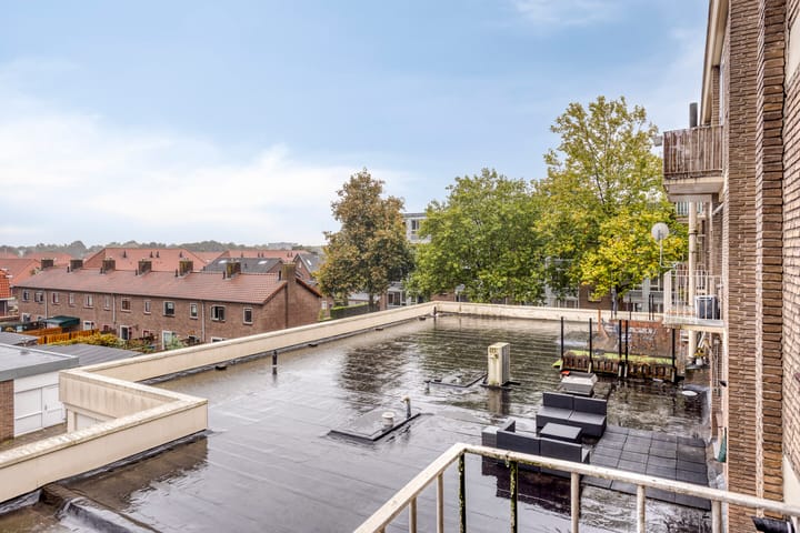 Foto 13 van Adelaarslaan 233