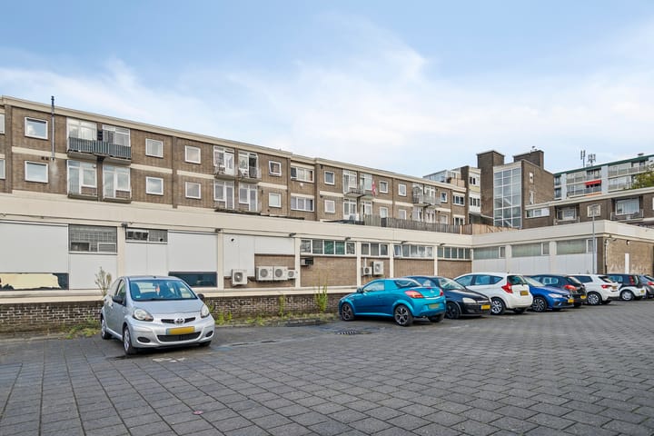 Foto 32 van Adelaarslaan 233