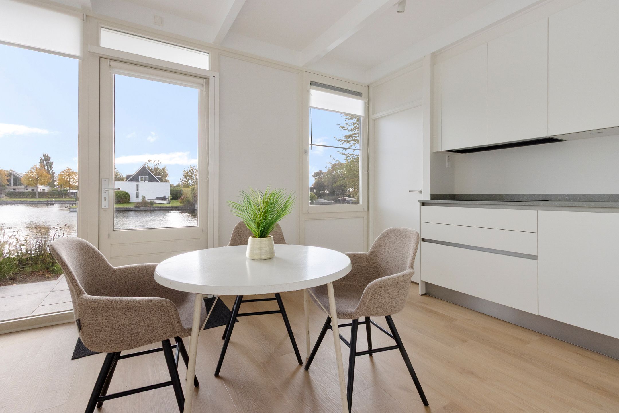 Photo 12 of Houtvaartweg 11