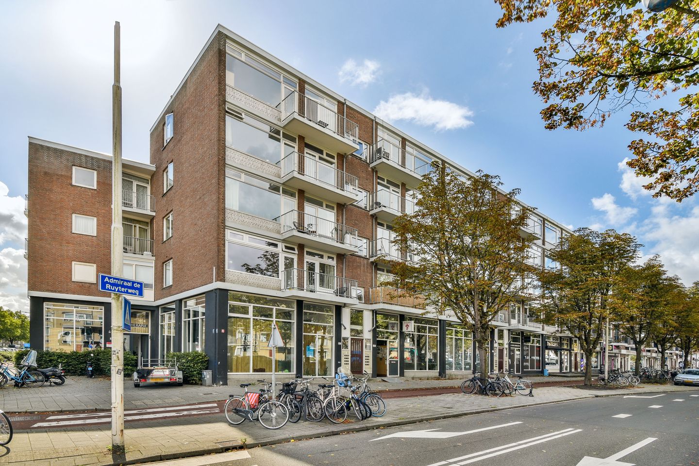 Foto 4 van Admiraal de Ruyterweg 8-C