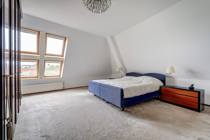 Foto 19 van Korte Engelenburgerkade 4-B