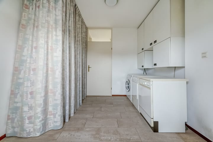 Foto 33 van Korte Engelenburgerkade 4-B