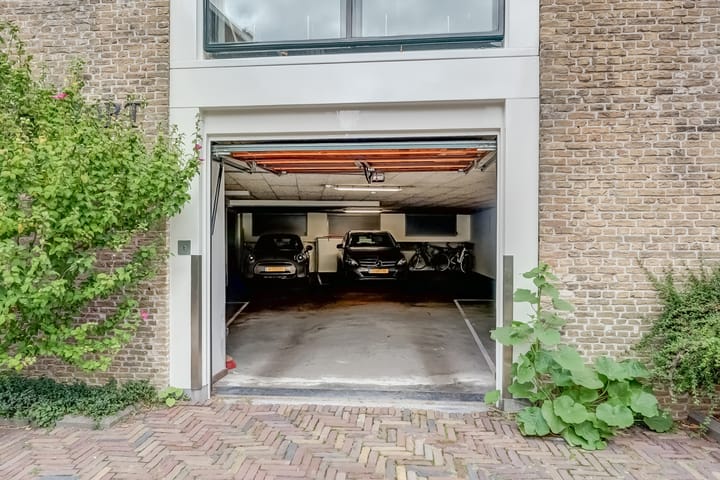 Foto 37 van Korte Engelenburgerkade 4-B