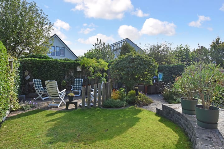 Photo 17 of Rosa Manuslaan 25