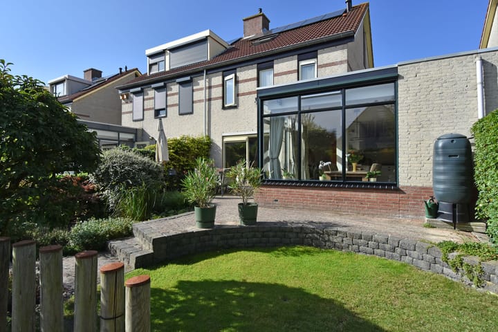 Photo 19 of Rosa Manuslaan 25