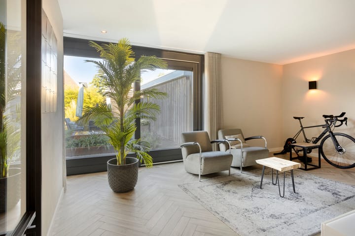 Foto 10 van Valbrug 16