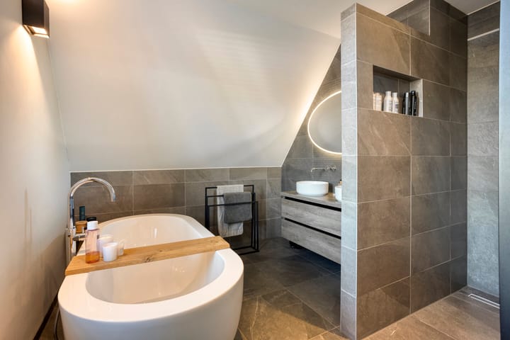 Foto 17 van Valbrug 16