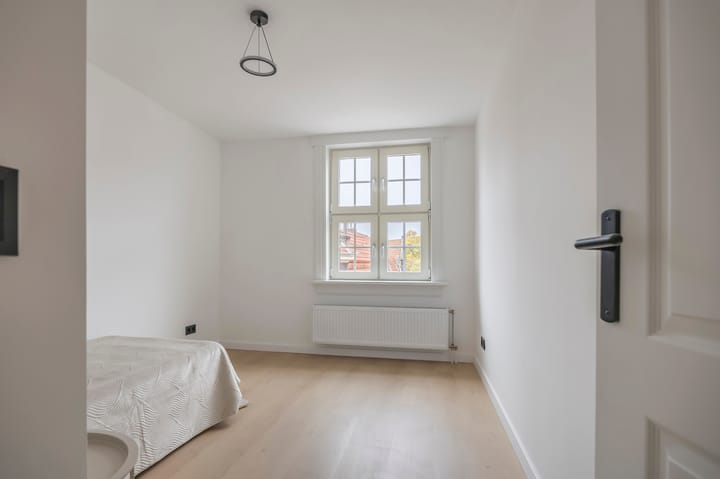 Photo 26 of Westwagenstraat 26-A