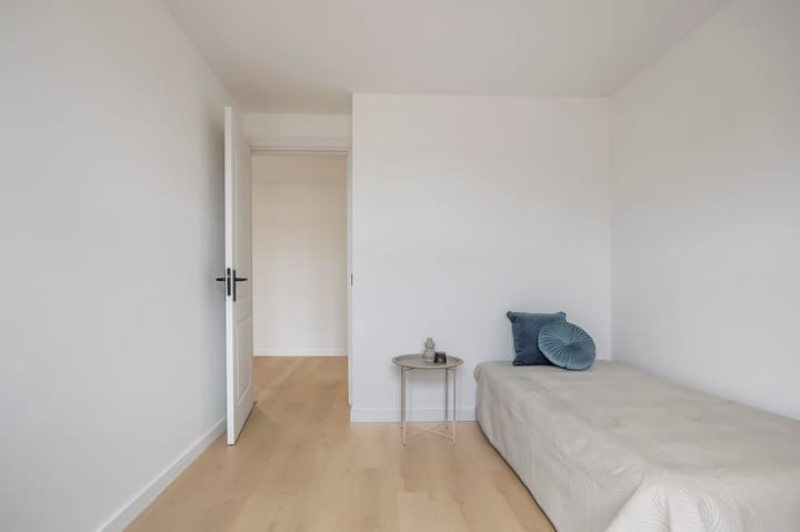 Photo 27 of Westwagenstraat 26-A