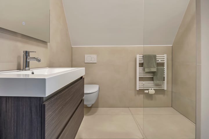 Photo 32 of Westwagenstraat 26-A