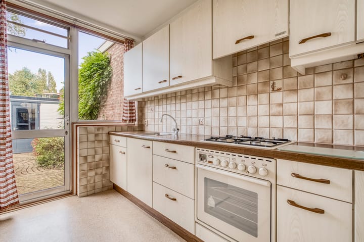 Foto 12 van Lijsterbeslaan 3