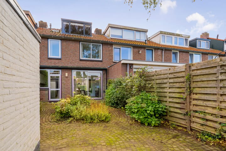 Foto 3 van Lijsterbeslaan 3