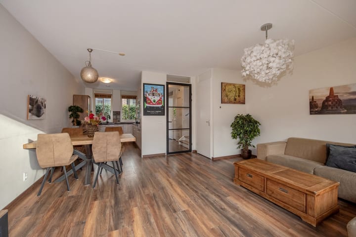 Foto 18 van Rhijnesteinstraat 16