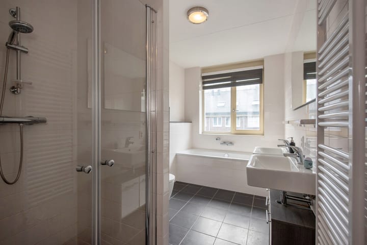 Foto 27 van Rhijnesteinstraat 16