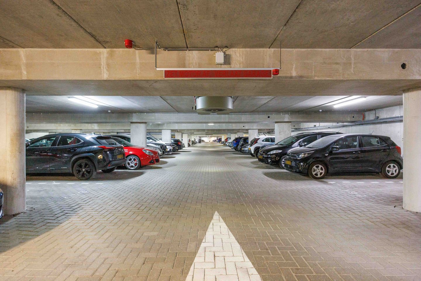 Foto 35 van Boumaboulevard 203