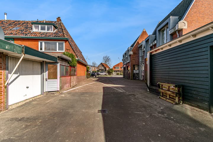 Photo 37 of Westerweg 3