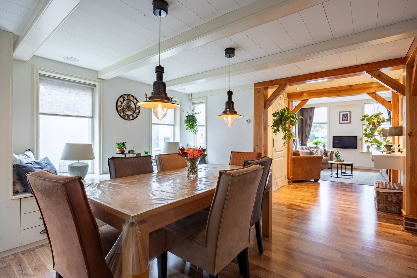 Foto 10 van Hoofdweg 6