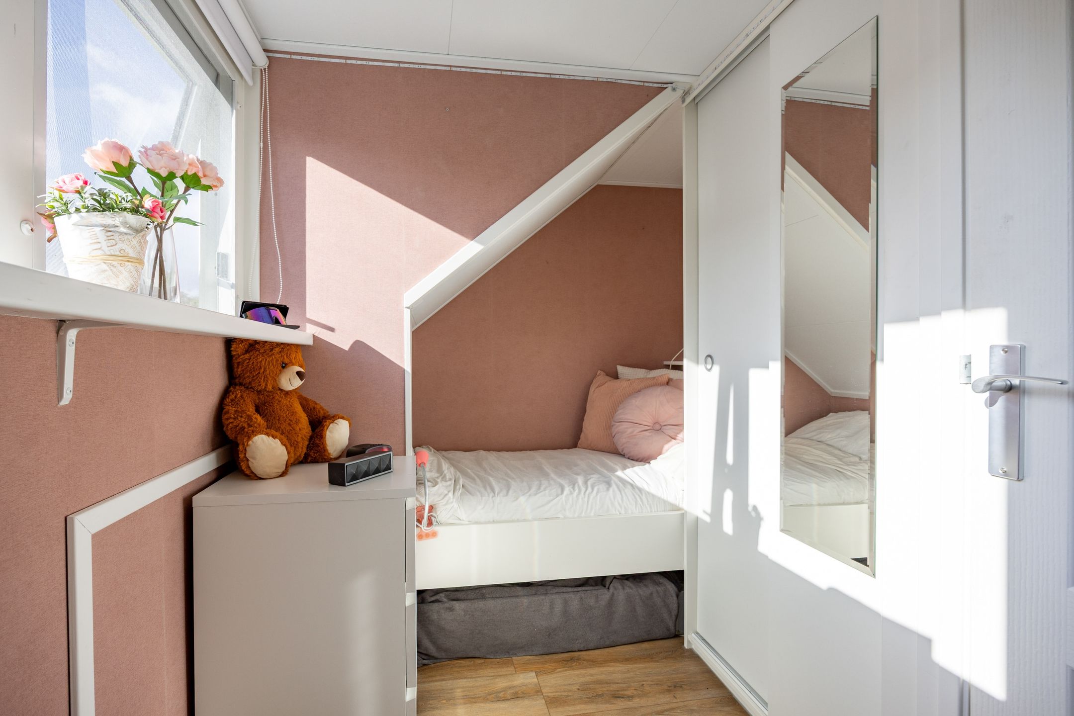 Foto 42 van Hoofdweg 6