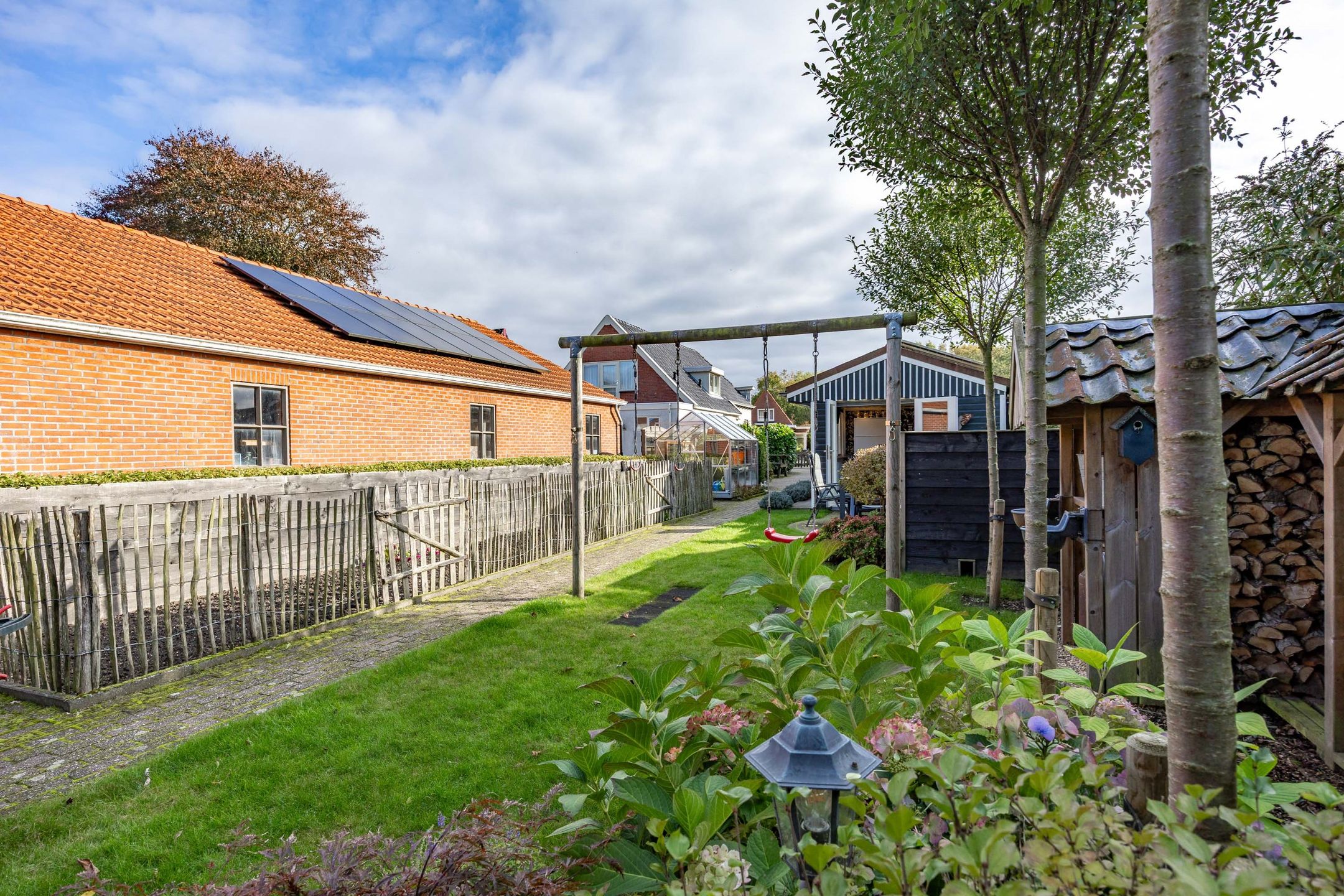 Foto 60 van Hoofdweg 6