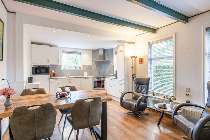 Foto 34 van Hoofdweg 11