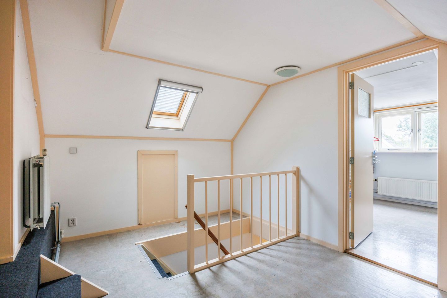 Foto 50 van Hoofdweg 11