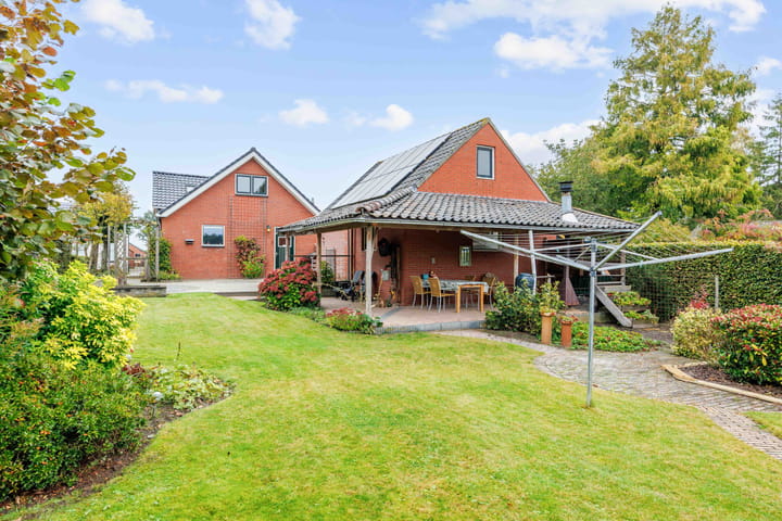 Foto 80 van Hoofdweg 11