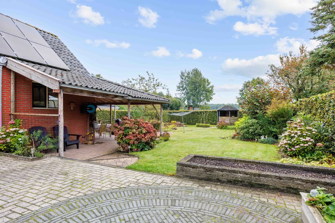 Foto 68 van Hoofdweg 11