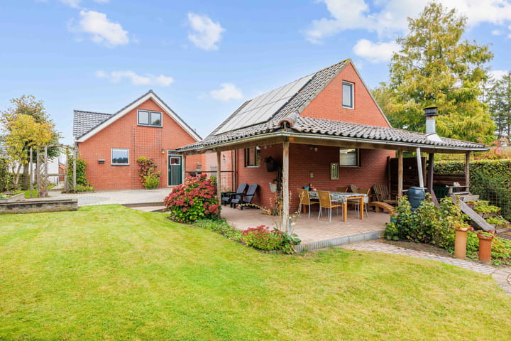 Foto 81 van Hoofdweg 11