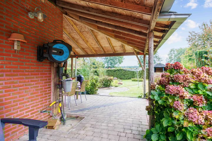 Foto 70 van Hoofdweg 11