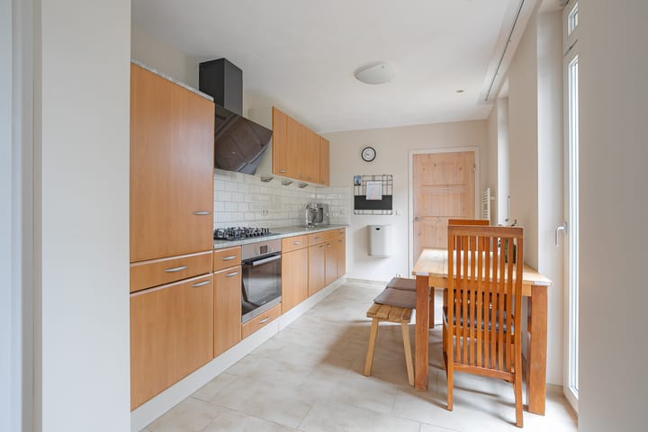 Photo 7 of Bergplein 41