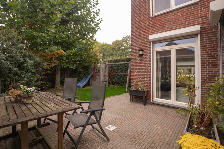 Photo 18 of Bergplein 41