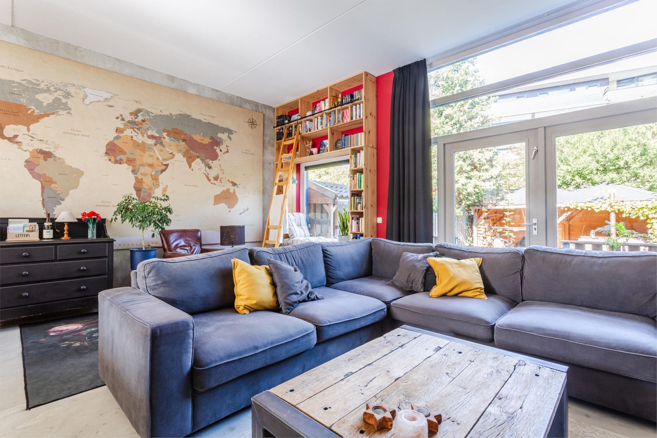 Foto 12 van Meindert Hobbemastraat 81