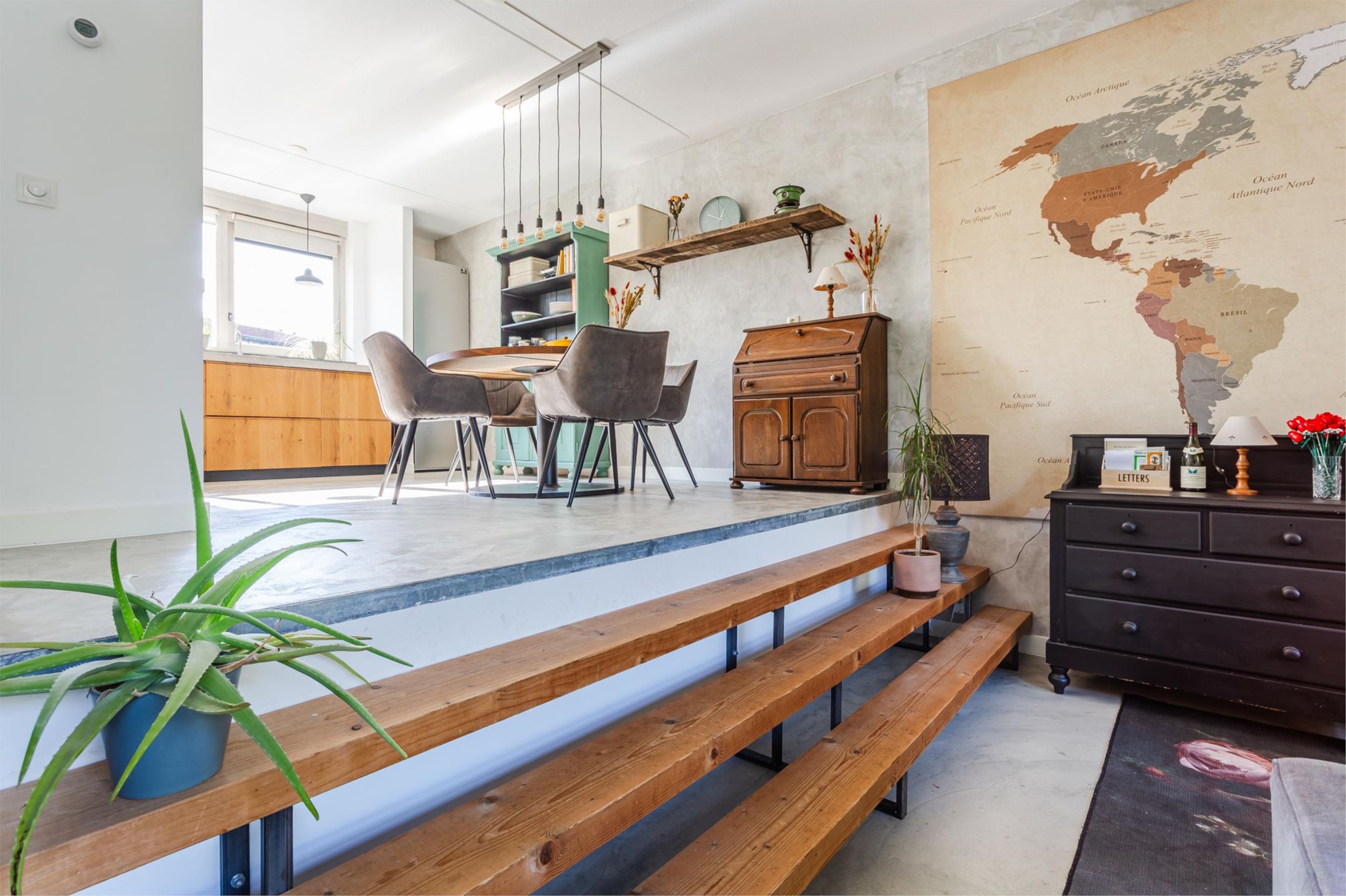 Foto 15 van Meindert Hobbemastraat 81