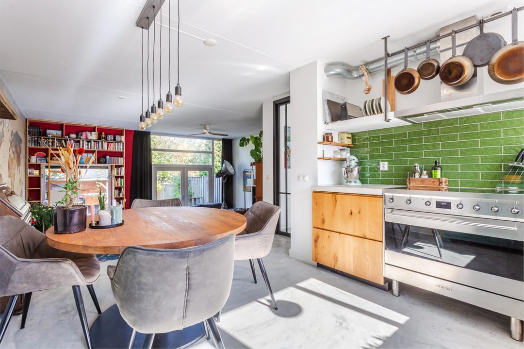 Foto 17 van Meindert Hobbemastraat 81