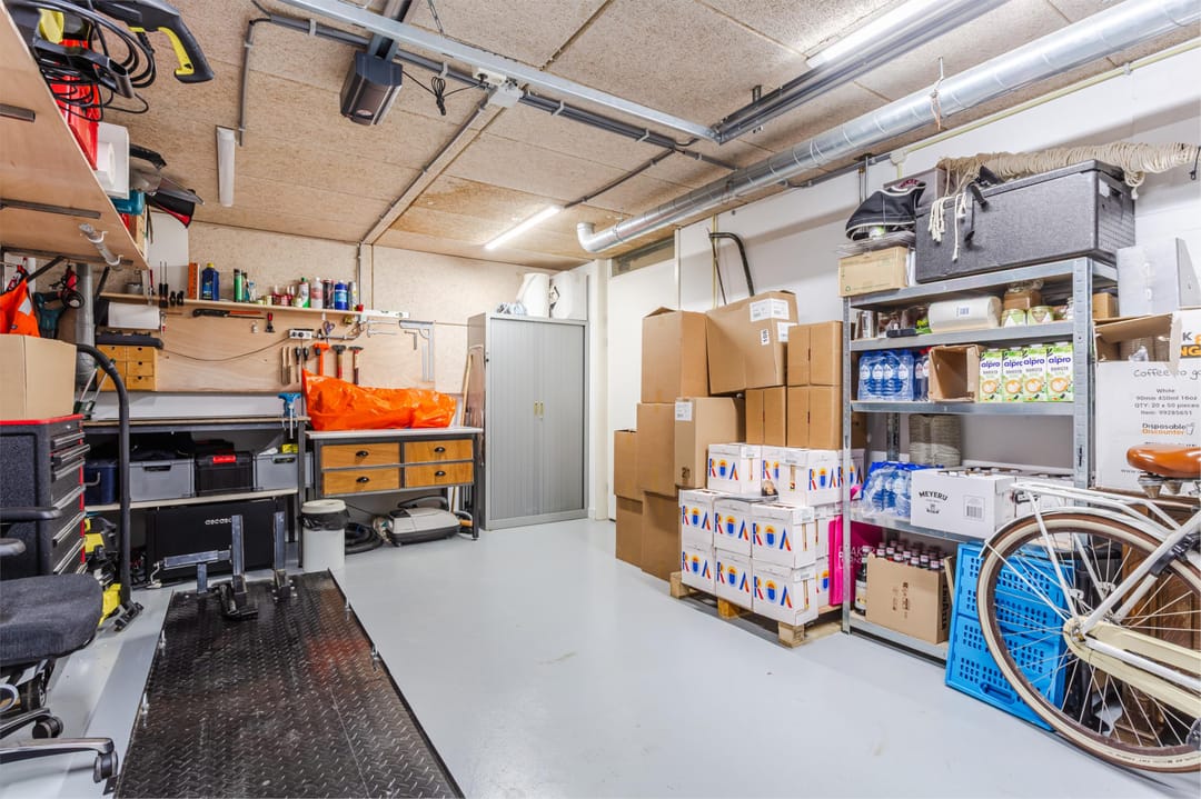 Foto 23 van Meindert Hobbemastraat 81