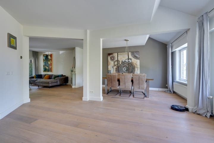 Foto 21 van Mr. G. Groen van Prinstererlaan 69