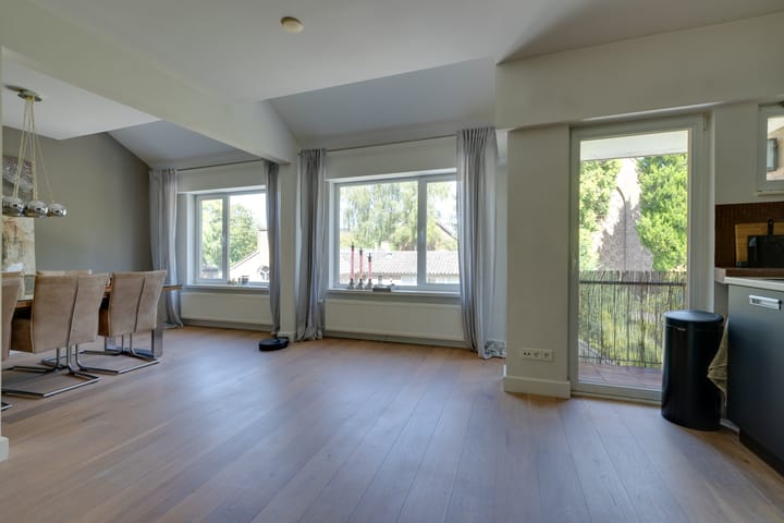 Foto 22 van Mr. G. Groen van Prinstererlaan 69