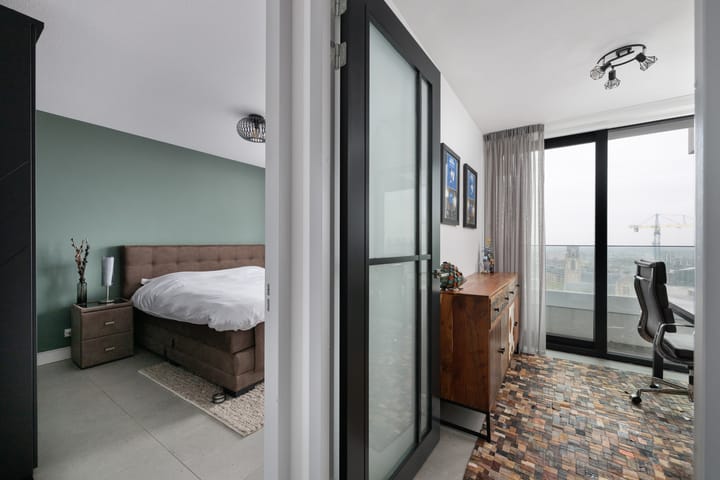 Photo 18 of Wijnhaven 73-Q