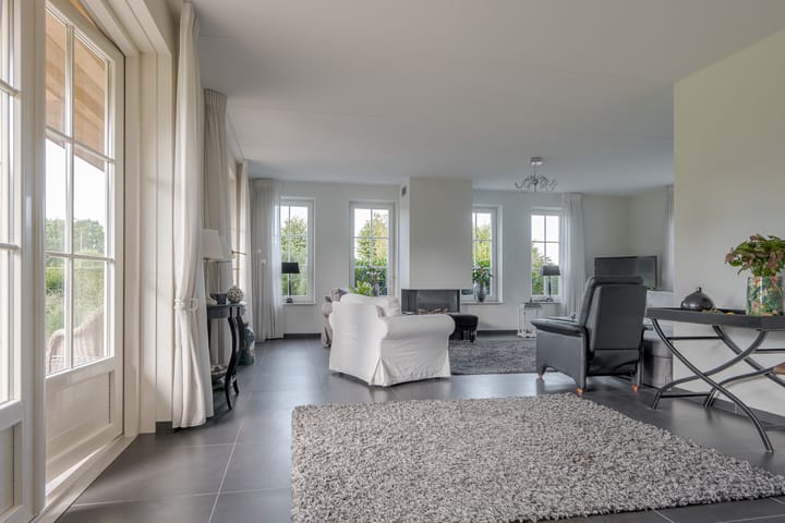 Photo 13 of Molenwijk 3-A