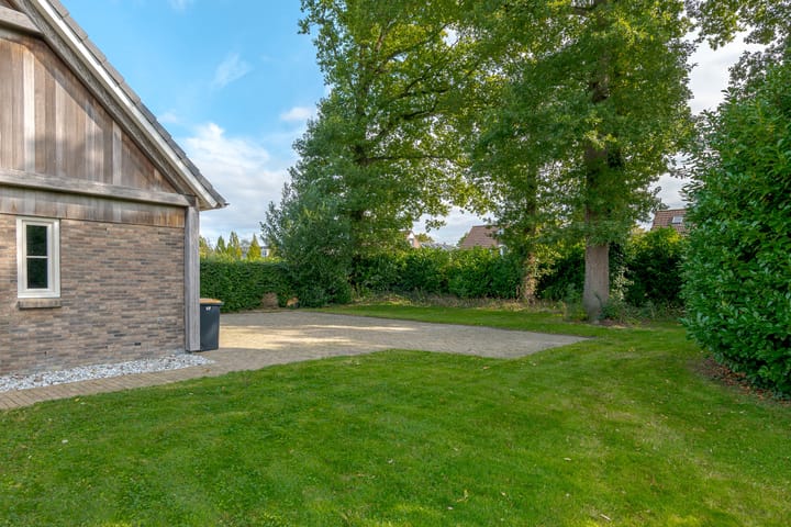 Photo 29 of Molenwijk 3-A