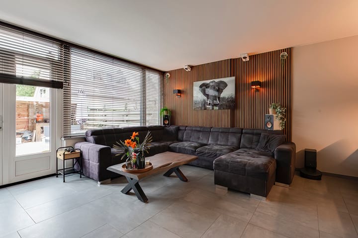 Foto 9 van Akelei 48